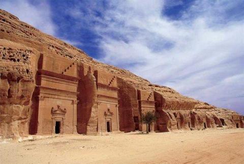 المواقع التراثية السعودية التي ذكرت في قائمة