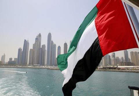 علم الإمارات … قصة علم الإمارات وأول مرة تم