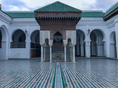 مسجد الأندلس بفاس | من مشيد مسجد الاندلس بفاس |