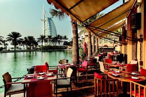 مطاعم ومقاهي تفتح أثناء ساعات الصيام في دبي L